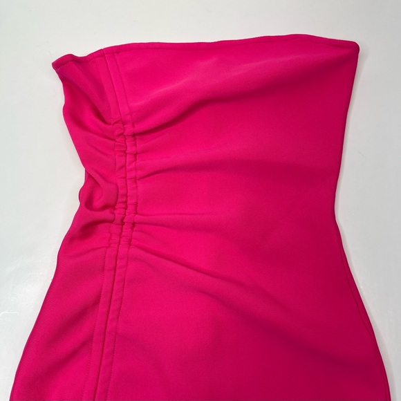 Revolve H:ours Aimee strapless mini dress pink - Small - Picture 4 of 12